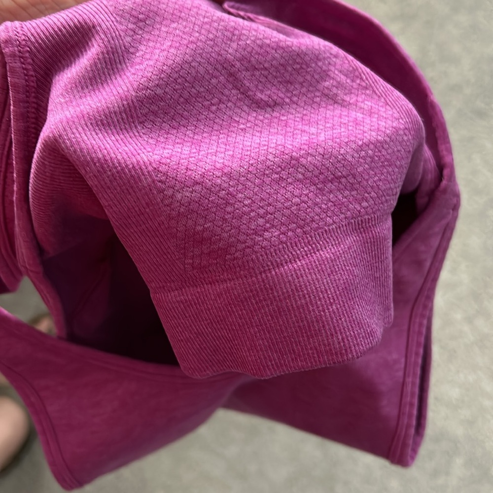 Lululemon Raspberry Tank - size 6 - Picture 6 of 6